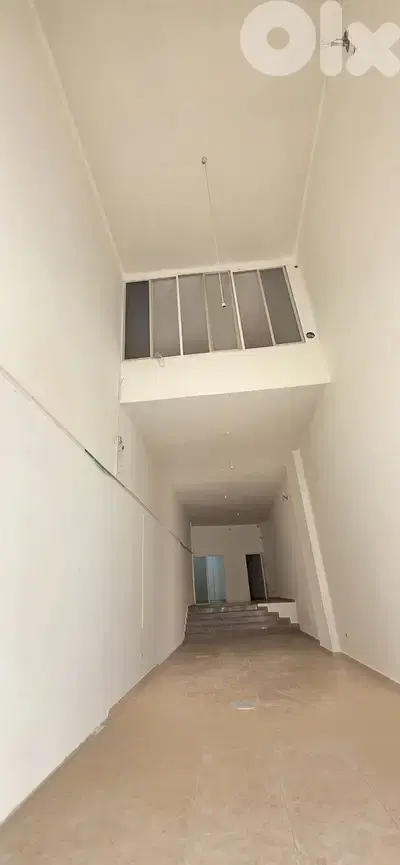 RWK126RH - Shop for rent in adonis IN A prime Location