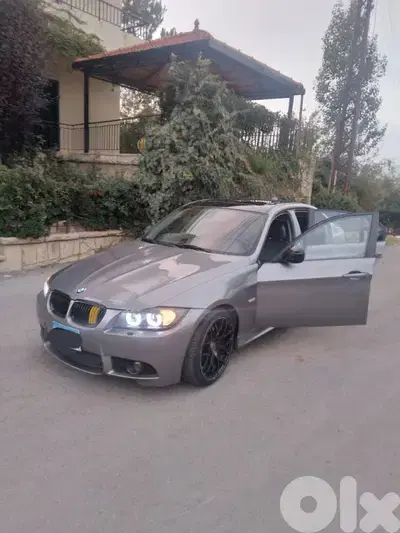 بي ام دبليو الفئة 3 2011
