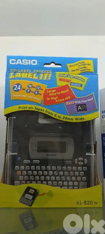 KL_820_w