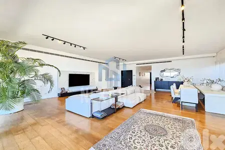 Apartment For Sale In Achrafieh | شقة للبيع في الأشرفية Apartment For Sale In Achrafieh | شقة للبيع في الأشرفية