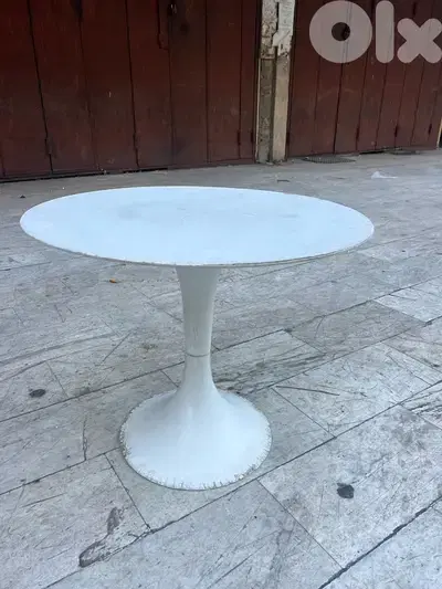 Mid-century tulip coffe table 70’s fibre glass 250$