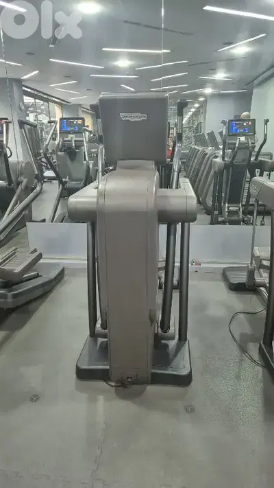technogym artis line elliptical