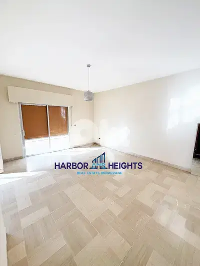 Apartment for Rent in Bqenneya - شقة للإيجار في بقنايا