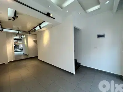 SHOP ON MAIN ROAD | JDEIDEH PRIME | HIGH VISIBILITY, (JDR-138)
