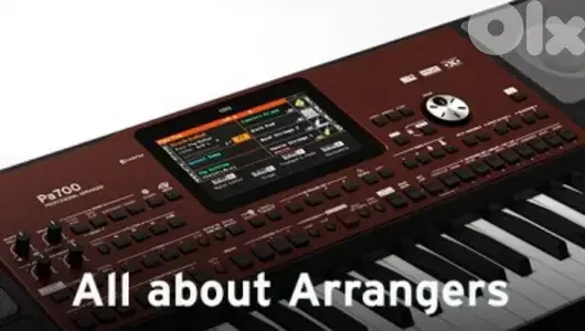 KORG PA-700