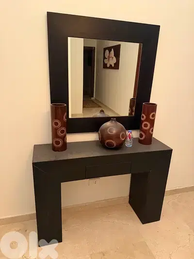 commode + Mirror + 3 accessories