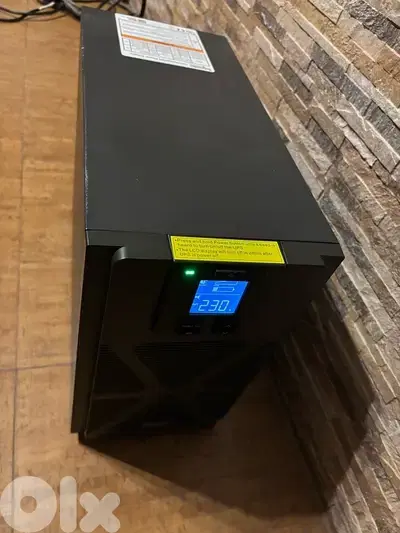 ups schneider
