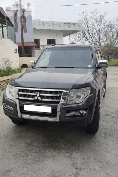 Mitsubishi Pajero 2017