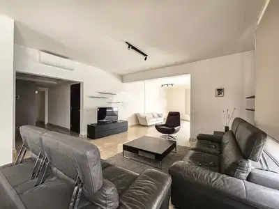 GMC137LG Apartment for sale in Achrafieh - شقة للبيع في الأشرفية