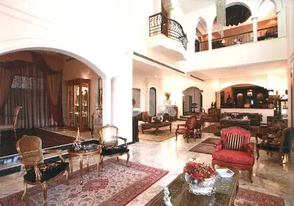 Villa for sale in Adma/ Amazing view/ Garden/ Pool