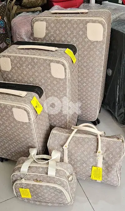 Swiss Made Real leather set suitcases luggage travel bags 8I-539-225