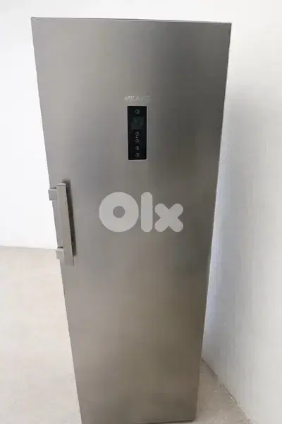 Milano Freezer Like New defrost inverter