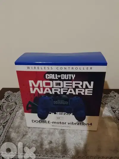 مسكة للبيع ps4 copy بعدا جديد السعر 30$