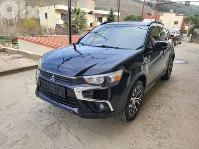 Mitsubishi Outlander Sport ASX 2017 SEL -- 03 445 663 --