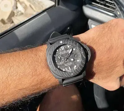panerai carbotech pam00979
