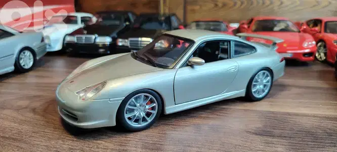 Diecast 1:18 Porsche 996 GT3 By Hotwheels