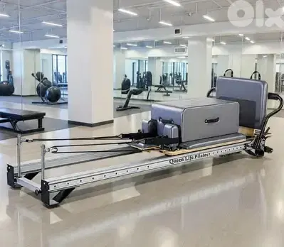 Aluminium pilates reformer Metallic