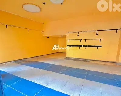 25 Sqm - Shop For Rent in Badaro
