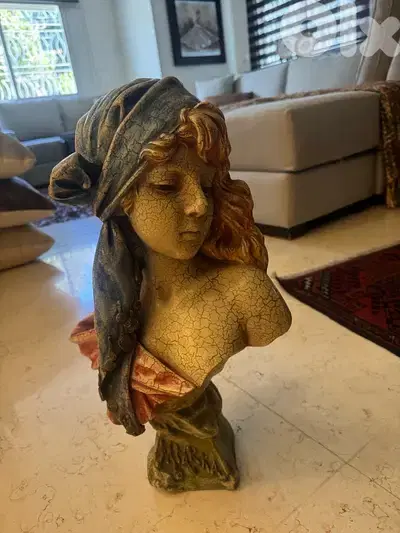 statue 11kg