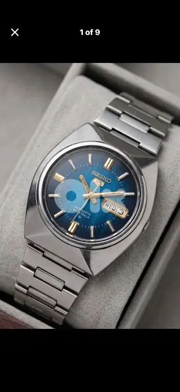 Vintage 1977 Seiko 5 Automatic •Blue Sunburst Dial