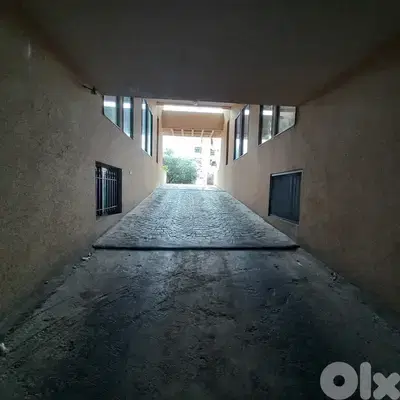 Warehouse in Antelias / Mezher for rent مستودع للإيجار في أنطلياس / مز