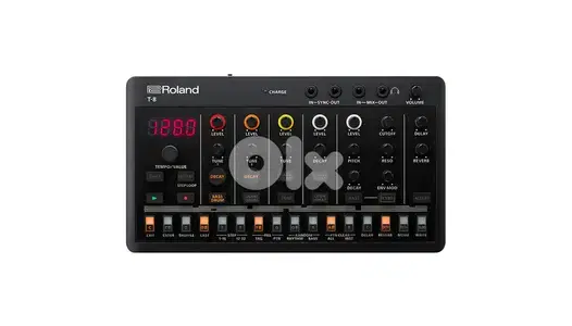 Roland AIRA T-8 Beat Machine & Bass Synthesizer
