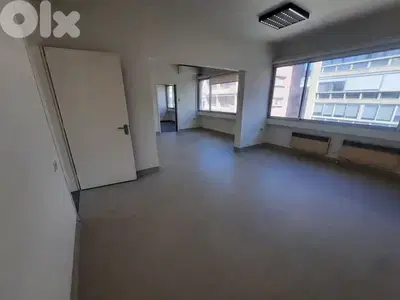 Office for rent in Badaro مكتب للإيجار في بدارو Office for rent in Badaro مكتب للإيجار في بدارو