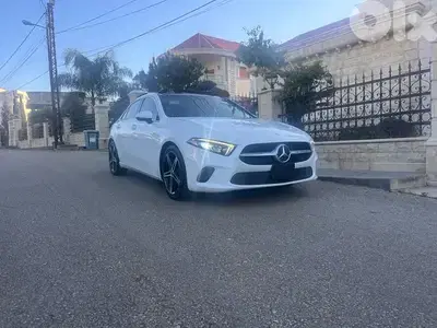 Mercedes-Benz A-Class 2020, look AMG, clean , no accident.