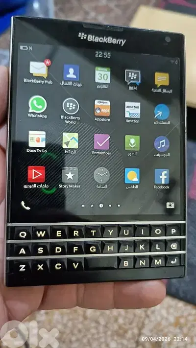 BlackBerry بلاكبيري باسبورد كتير نضيف ماشي تمام