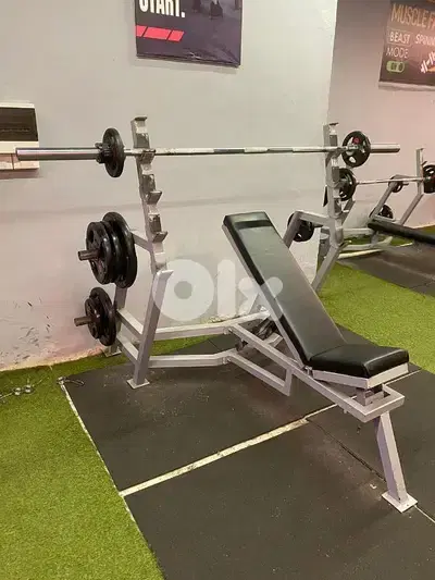Bench Olympic Adjustable - like new