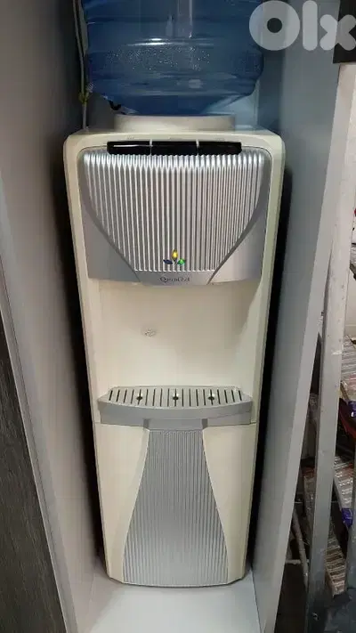 QueenChef  water dispenser