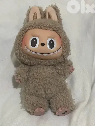 Pop Mart Labubu The Monsters "Have a Seat" Vinyl Plush - Toffee Pop Mart Labubu The Monsters "Have a Seat" Vinyl Plush - Toffee