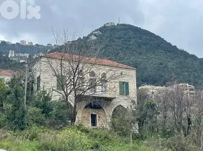 Stone House for Sale in Sahel Alma - منزل حجري للبيع في ساحل علما