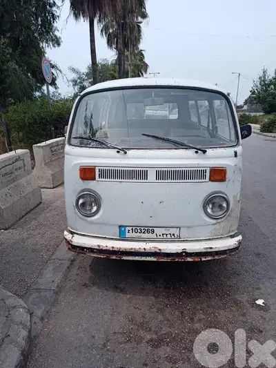 Classic 1975 Volkswagen Van –  Reliable Mechanics, Yours for $3000!"