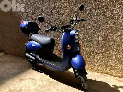 Blue e-motorbike