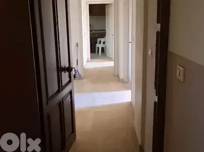 شقة لقطة في أبو سمراء