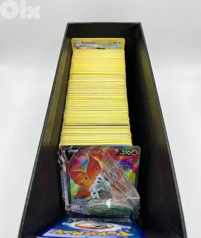 TCG pokemon fusion strike box