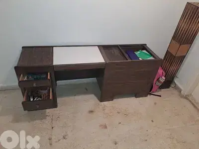 مكتب خشب مسيف