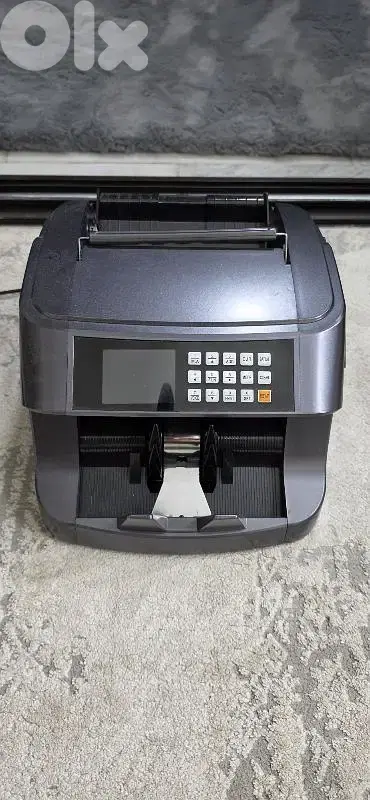 Money counting machine