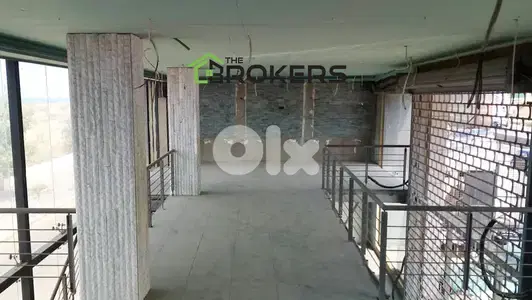 showroom for Sale in Khaldeh صالة للبيع في خلدة