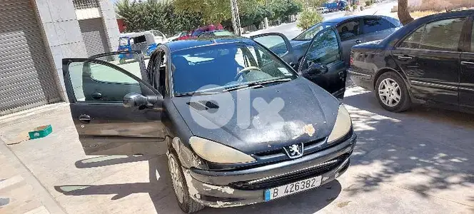 بيجو 206 2001