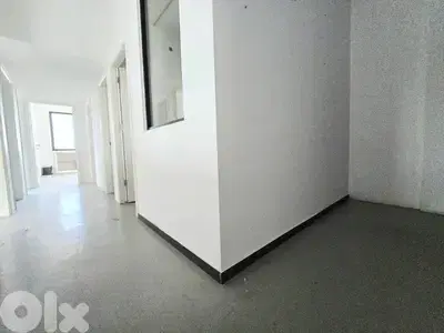 RAO26-5047 Office 110 m² for Rent in Sin El Fil