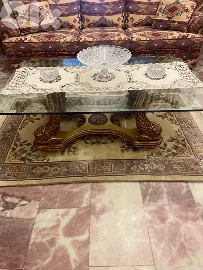 طاوله للبيع