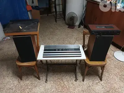 Bang & Olufsen  1900