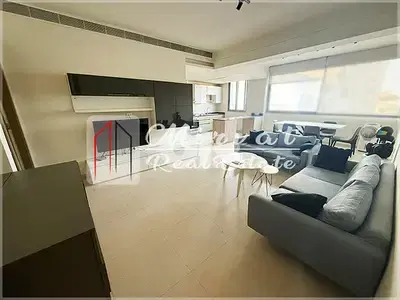 Few Steps From ABClHigh-Demand Area Apartment
