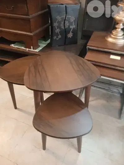 طقم طاولات