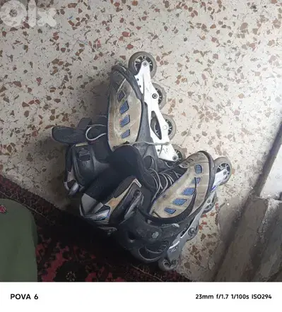 سكيت شبه جديد دواليب مضيئه