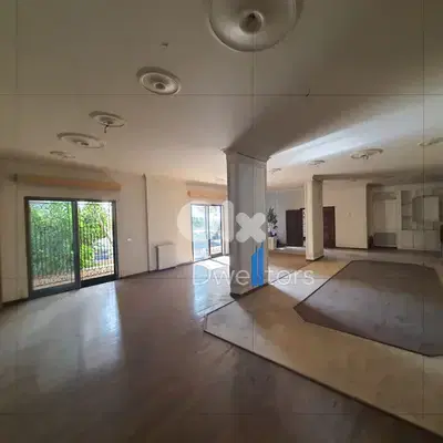 Office for rent in Mansourieh - 255 MTS2 - Open Space