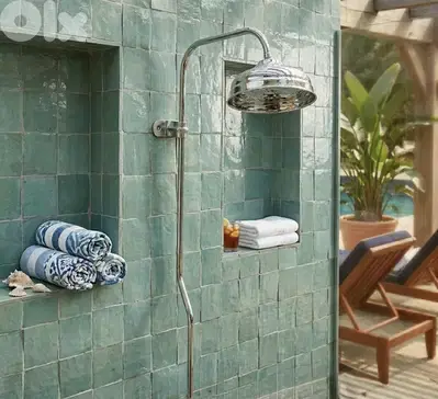 Column 125 CM with Shower Head & Hookعمود دش أنبوب مستقيم بقطر 125سم