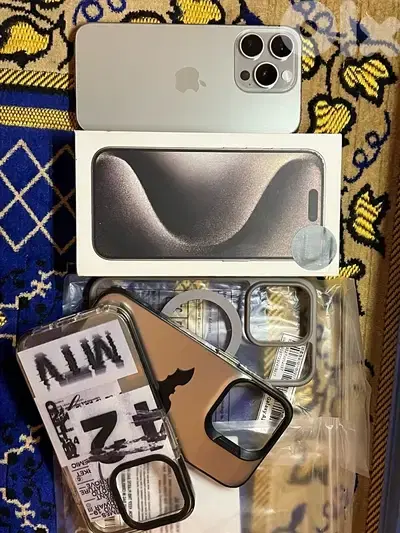 iphone 15 pro 256G